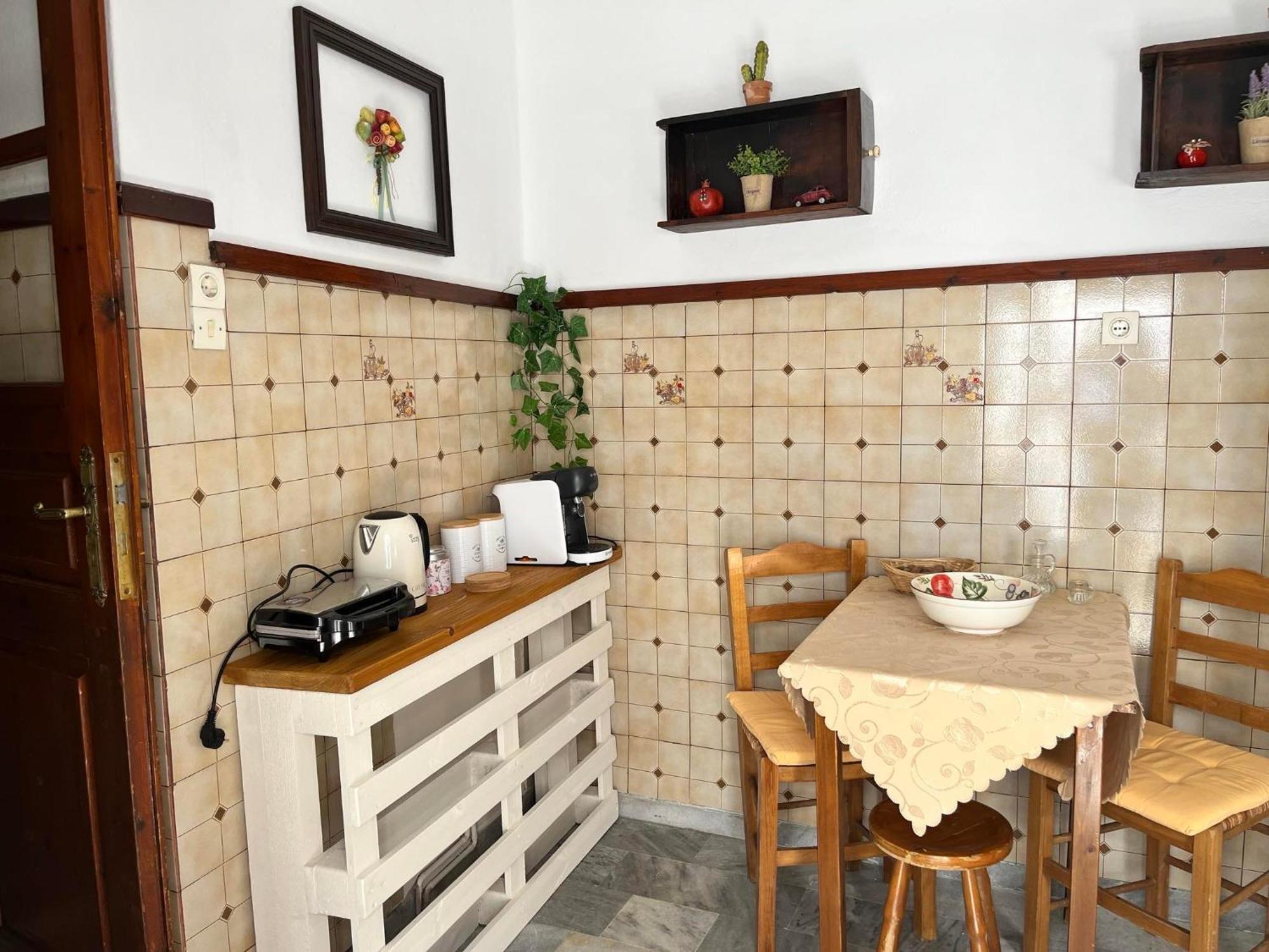 Partarolos Traditional House Apérathos Exterior foto